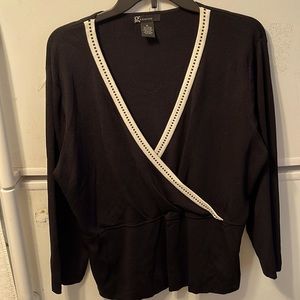 Q Signature Black & White V Neck Long Sleeve Top. Rayon/Nylon Size XL (4)